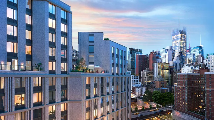 445 West 35th Street