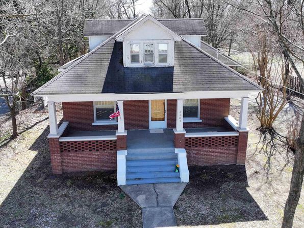 1103 Main St, Murray, KY 42071