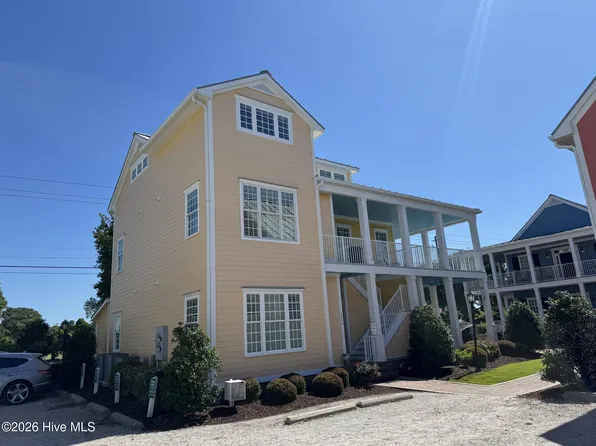 1000 Village Lane #B, Beaufort, NC 28516
