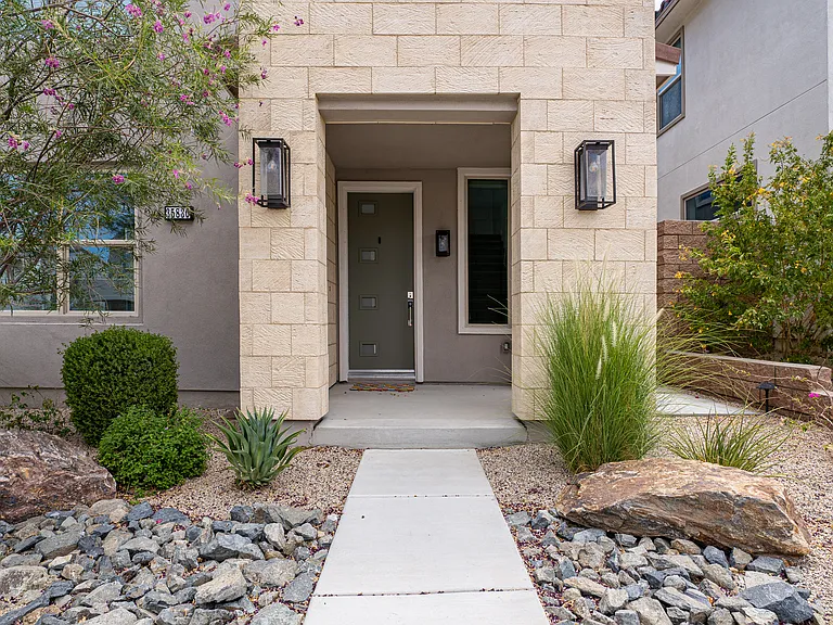 35830 McCarthy St — Photo 4