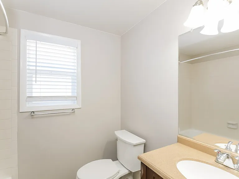3501 S Richfield Cir — Photo 17