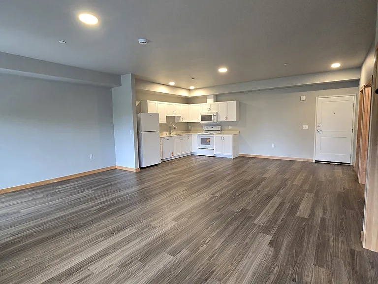 Shadow Creek Apartments — Photo 44