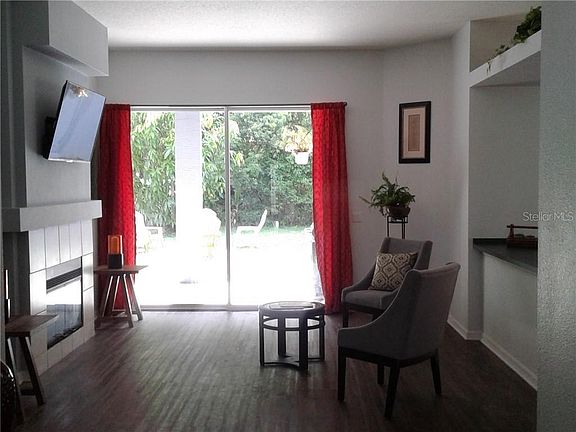3rd image of 4149 Verne Ct