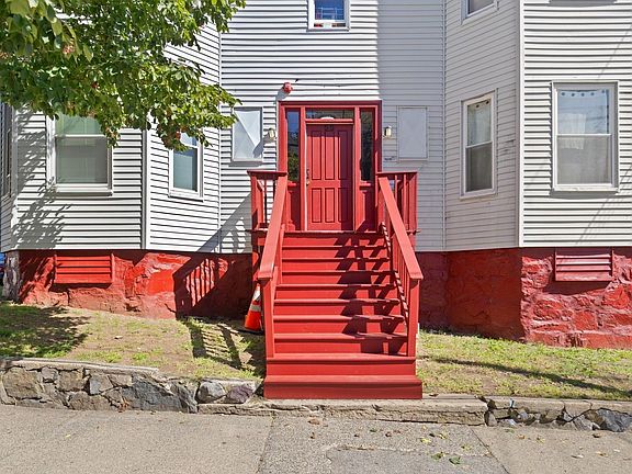 2nd image of 55 Rock Ave