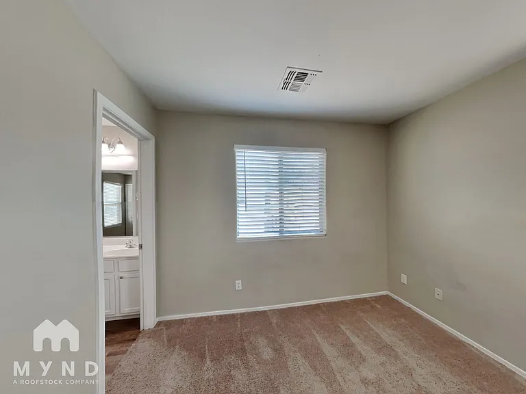 451 S Hawes Rd #12 — Photo 16