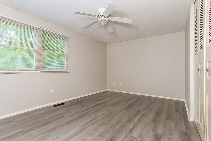 4116 Calumet Cir — Photo 9