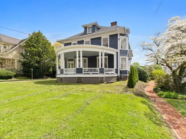 444 Chestnut St, Meadville, PA 16335