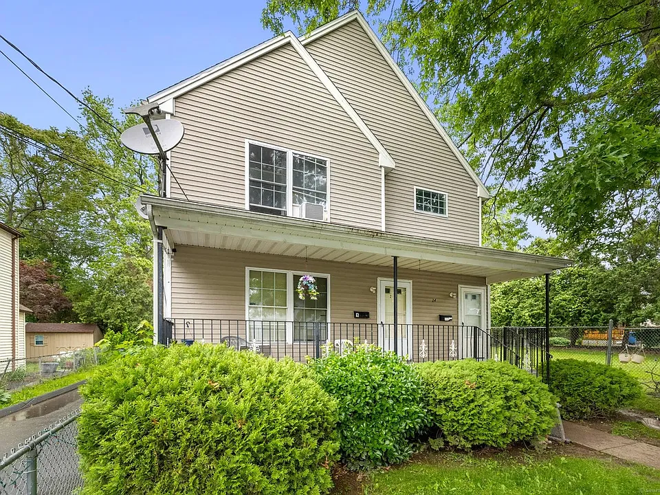 24 Florence St #2