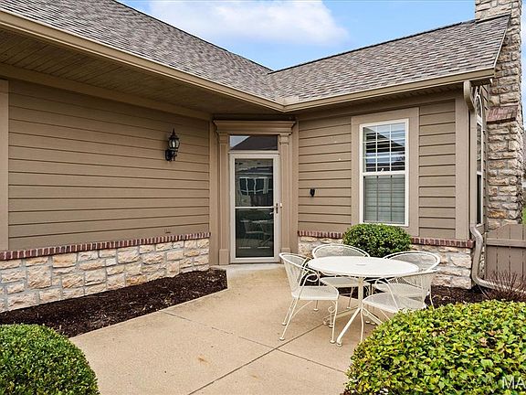 2nd image of 1304 Three Rivers Dr