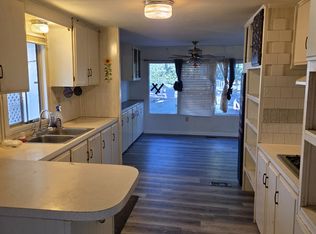 2050 N 28th Pl, Mesa, AZ 85213