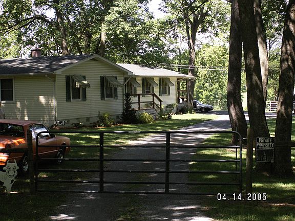 2nd image of 6110 Martinsburg Pike