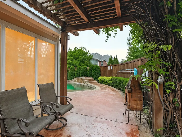 2303 Chapelwood Dr — Photo 42