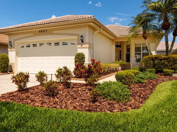 4807 Edge Park Dr, Oldsmar, FL 34677