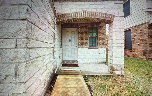 16510 Mandate Dr Photo 1