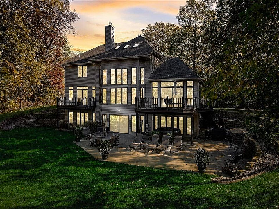 1st image of 28712 Gawin Dr