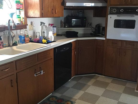 Kitchen (cabinets are painted now)