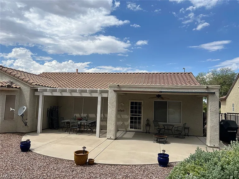 2609 Arimo Dr — Photo 15