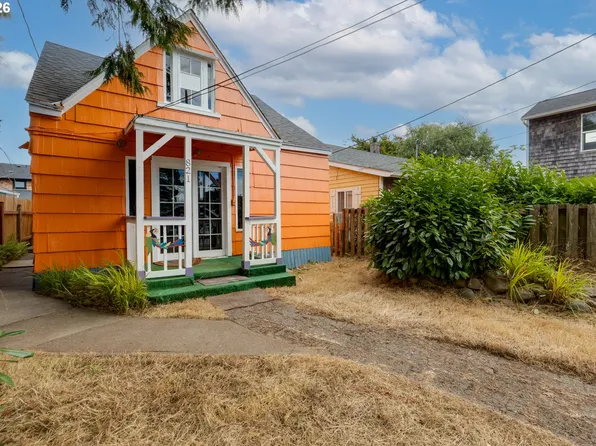 821 S Columbia St, Seaside, OR 97138