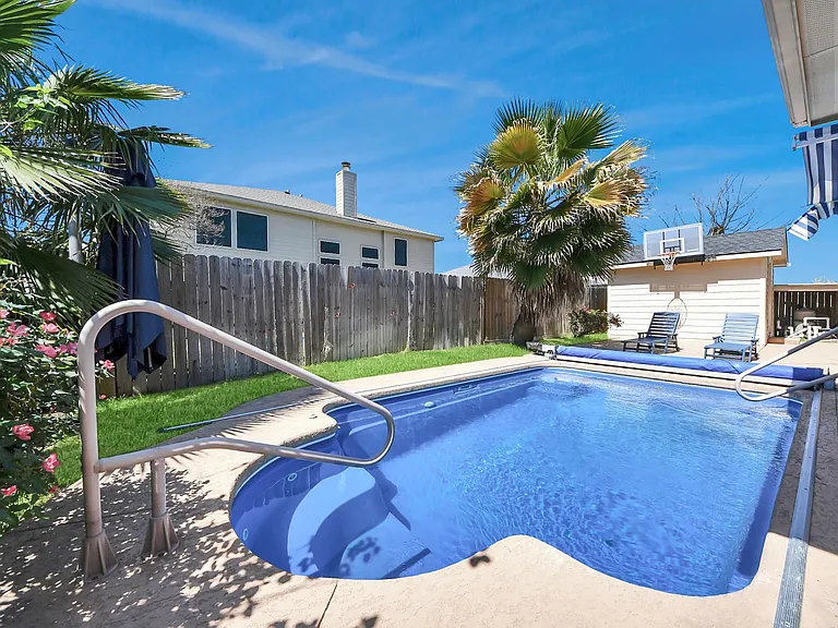 12711 Laurel Bank Way — Photo 47