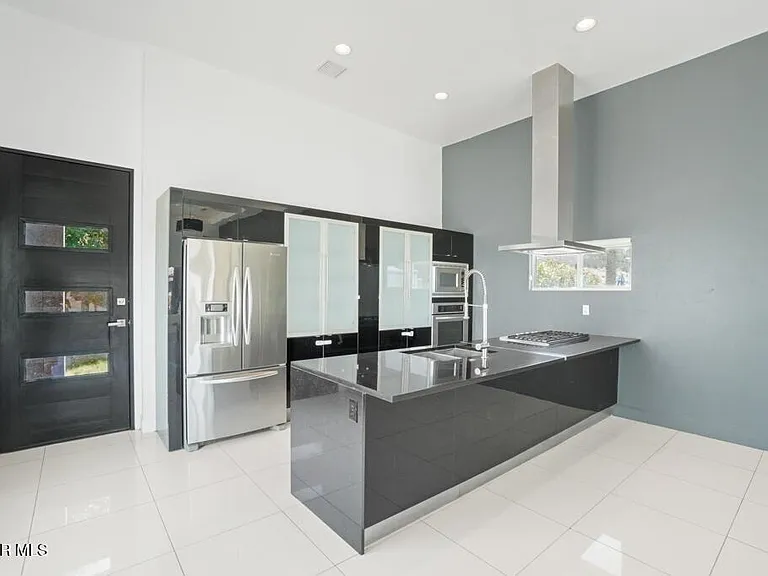 6324 Via Serena Dr — Photo 16