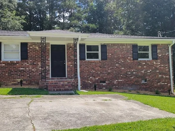 51 Sheila Ln, Powder Springs, GA 30127