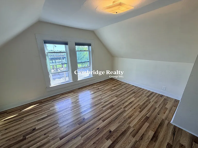 543 Broadway #3A — Photo 2