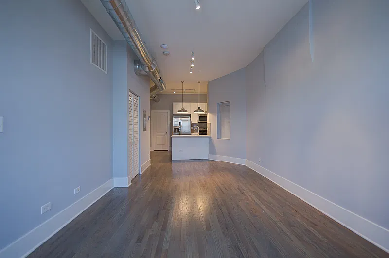 2 bed, 1.0 bath, 777 sqft, $1,850 — Photo 3