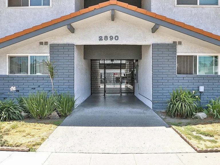 2890 E Artesia Blvd — Photo 1