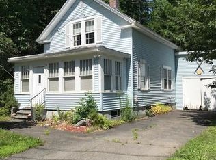 16 Water St, Monson, ME 04464
