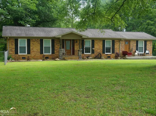2215 County Road 241, Roanoke, AL 36274