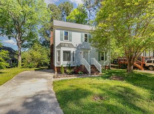 3109 E Folkestone Pl, Raleigh, NC 27604