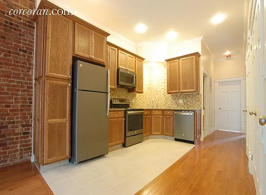Rented by Corcoran | media 15