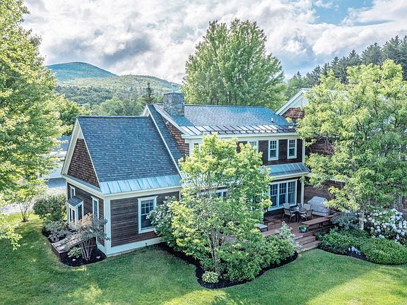 5th image of 265 Landmark Lane #17