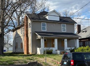 1167 Kentucky St, Bowling Green, KY 42101