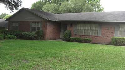 1st image of 5027 Fairfax Dr