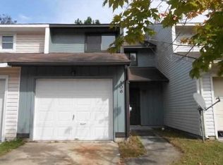 106 N Onsville Pl, Jacksonville, NC 28546