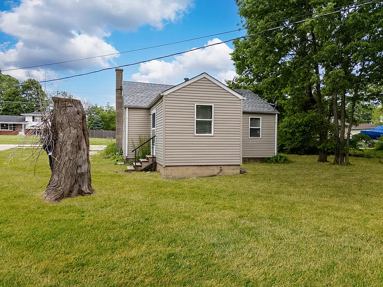306 S Lincoln St — Photo 13