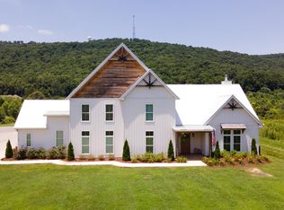 372 Old Big Cove Rd, Brownsboro, AL 35741