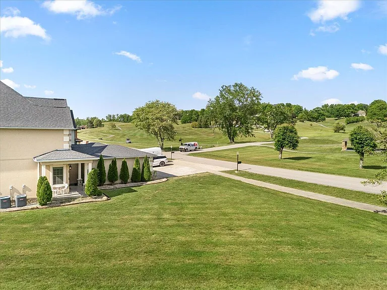 200 Crooked Creek Dr — Photo 46