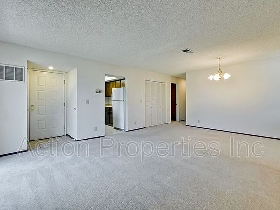 2nd image of 712 San Conrado Ter Unit 5