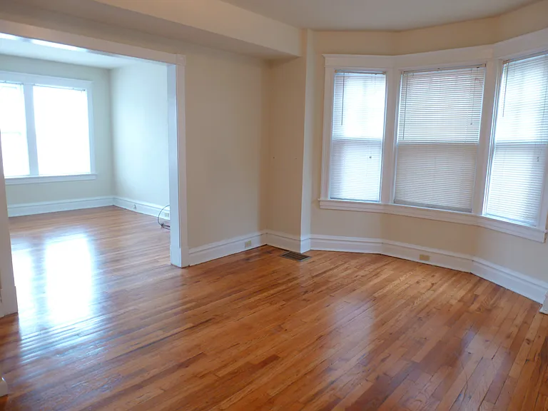 769 Syracuse Ave — Photo 5