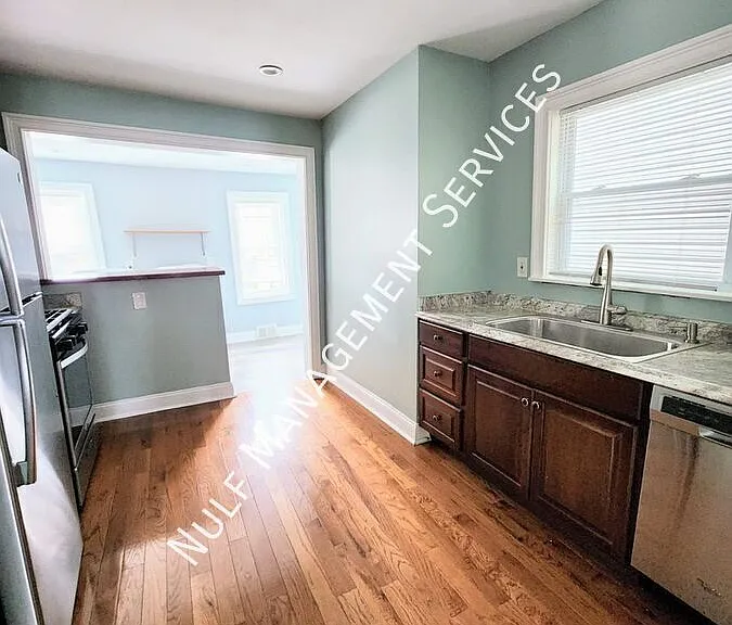 4556 Carroll St #1 — Photo 2