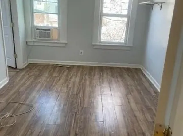 122 Marshall St #B, Elizabethport, NJ 07206