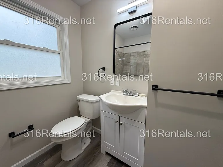 4324 S Dover St — Photo 5