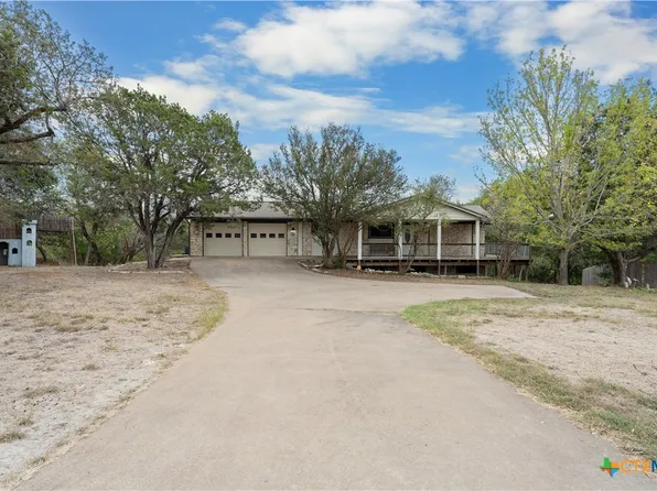 41 Beachcomber Dr, Morgans Pt Resort, TX 76513