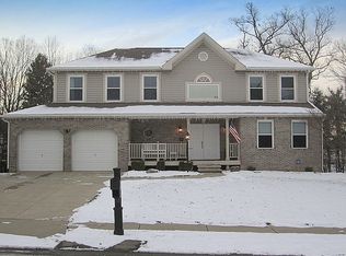 202 Royal Oak Ct, Cranberry Township, PA 16066