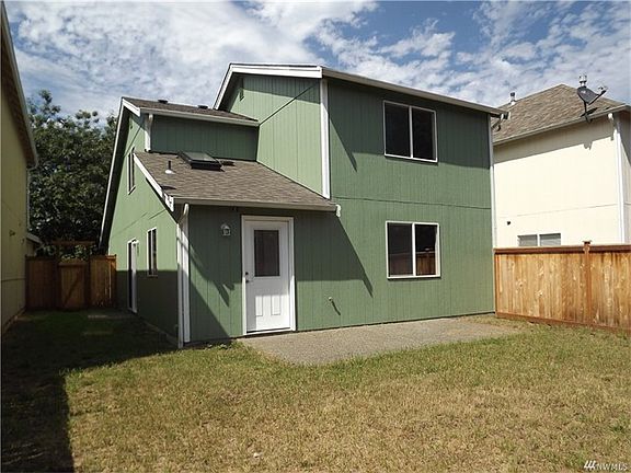 4th image of 8729 Wallingford Ln NE