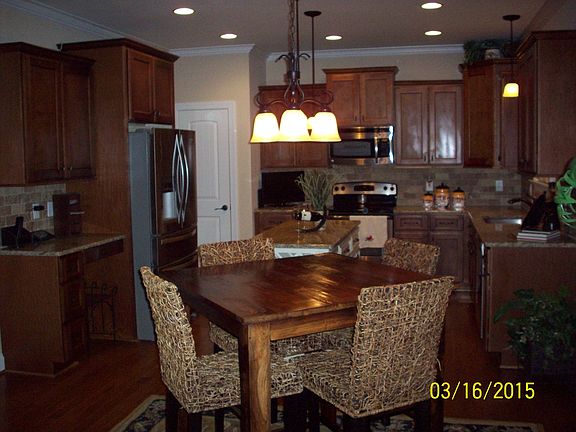 3rd image of 8206 Barbelo Dr