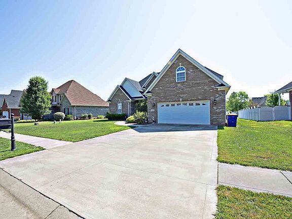 2nd image of 2728 Laurelstone Ln