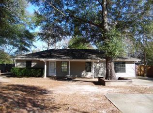 6117 Magnolia Ln, Crestview, FL 32539